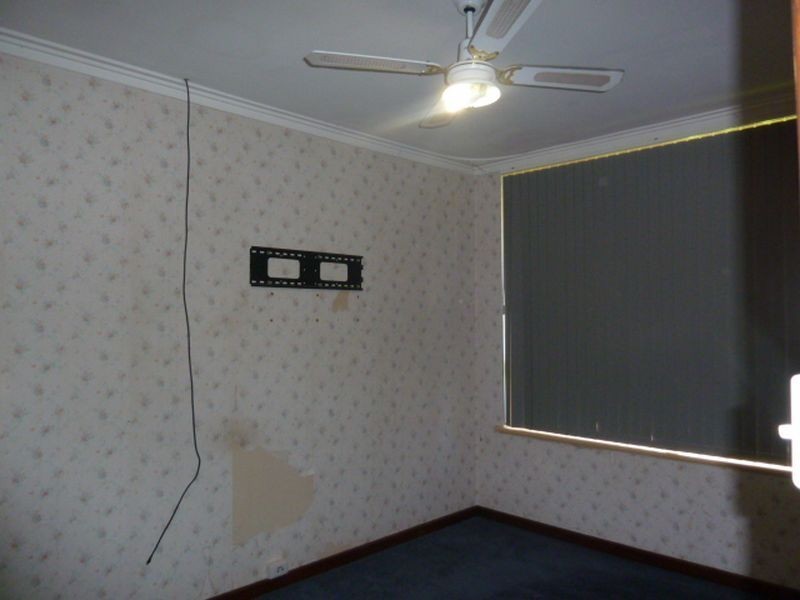 9 Staniland Street, Orange Grove WA 6109