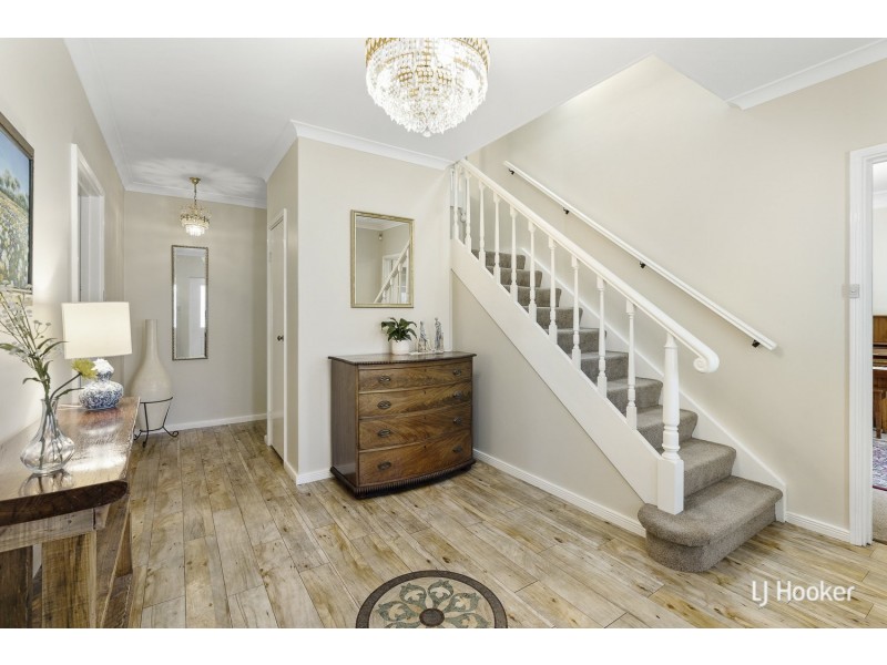 84 Regency Drive, Thornlie WA 6108