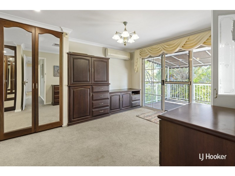 84 Regency Drive, Thornlie WA 6108