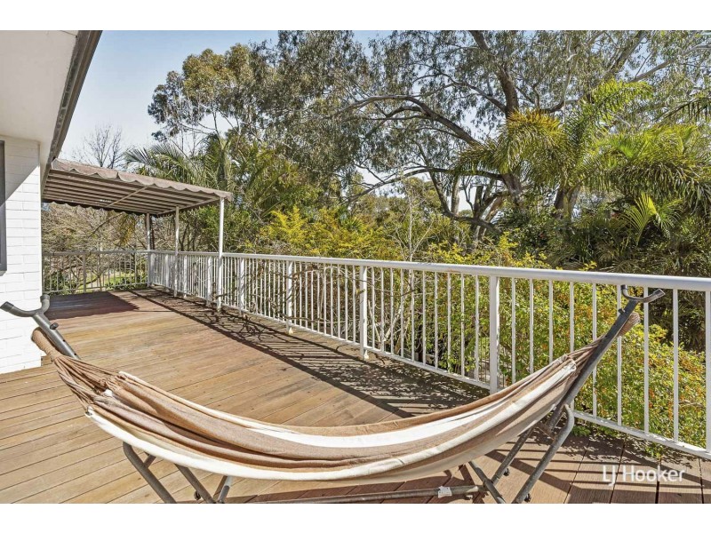 84 Regency Drive, Thornlie WA 6108