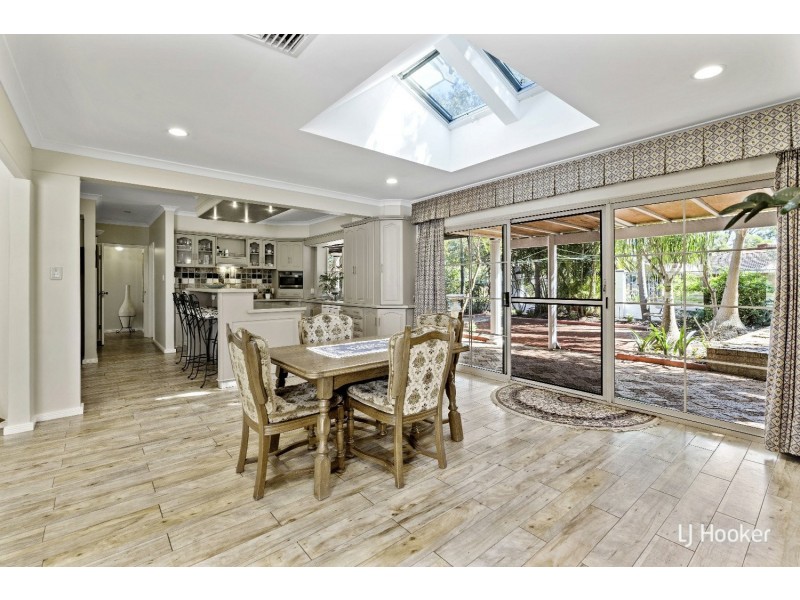 84 Regency Drive, Thornlie WA 6108