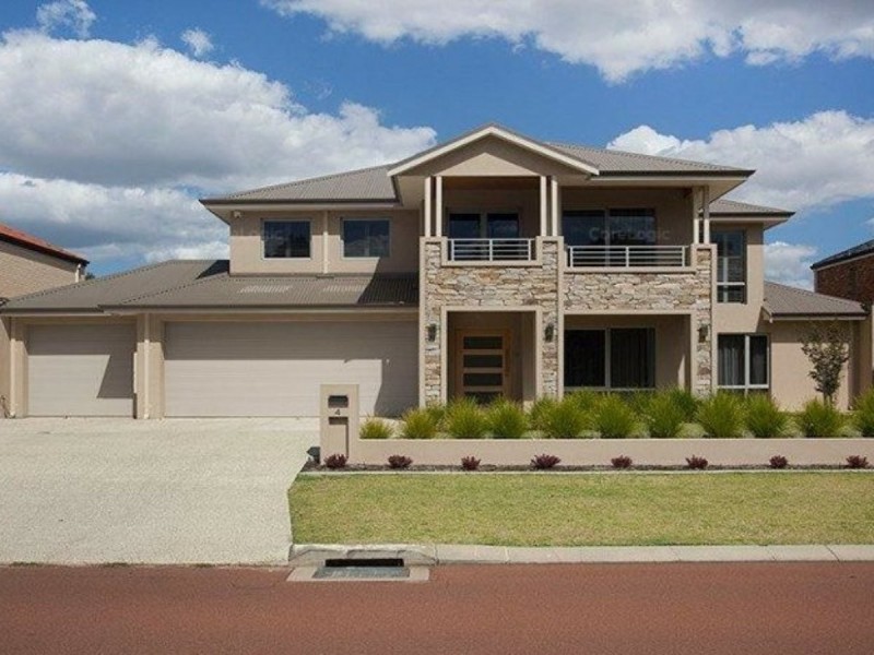 4 Arrowgrass Road, Canning Vale WA 6155