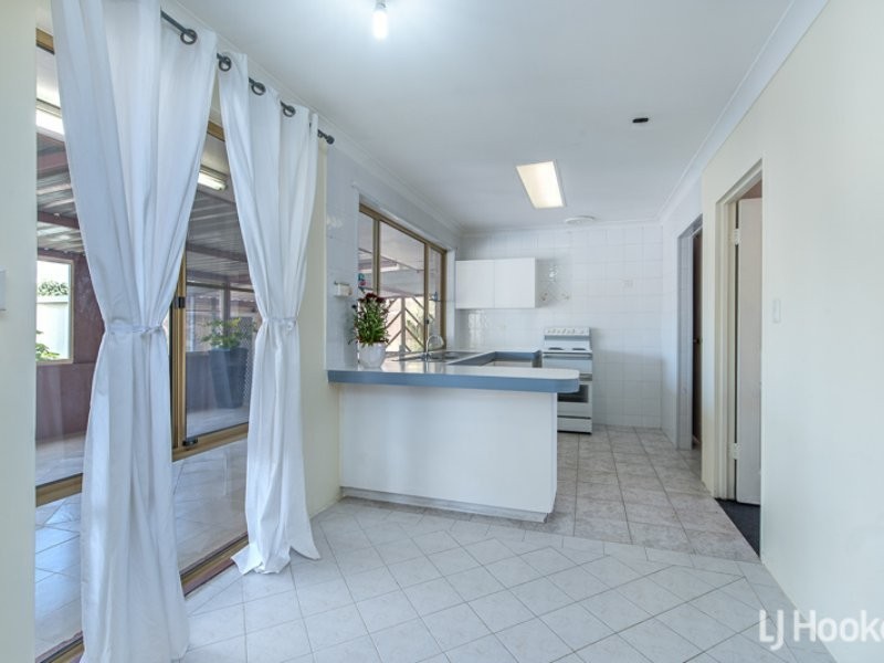 51 Warton Road, Thornlie WA 6108