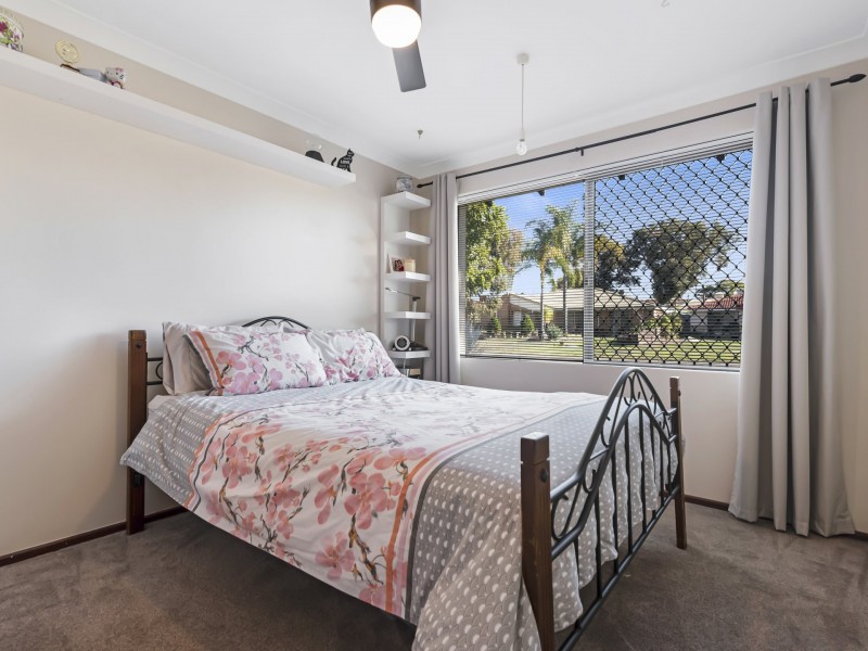 2 Crown Court, Thornlie WA 6108