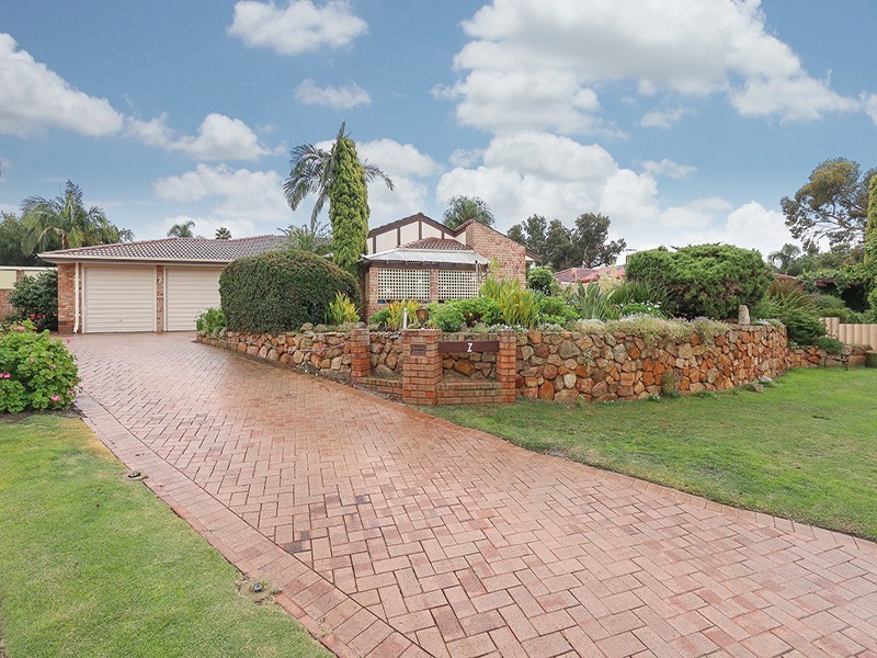 7 Crown Court, Thornlie WA 6108