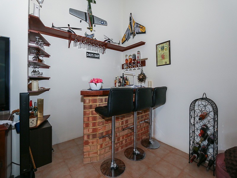 7 Crown Court, Thornlie WA 6108