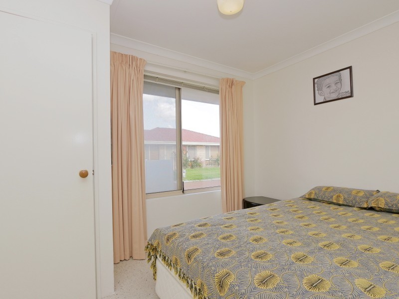 6 Colonial Place, Gosnells WA 6110