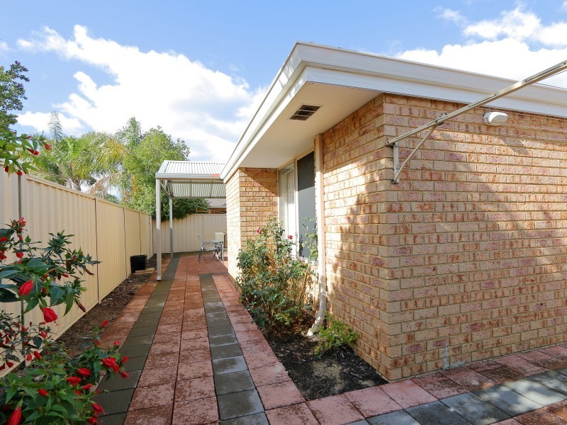 6 Colonial Place, Gosnells WA 6110