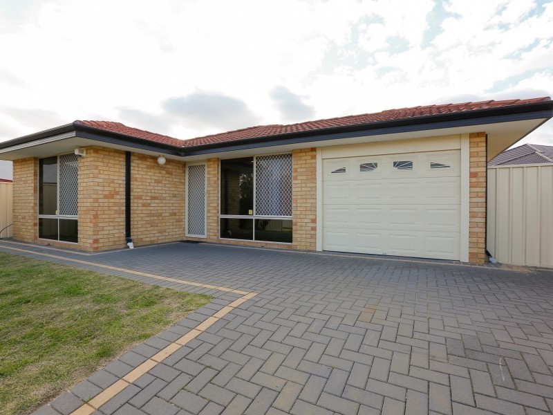 28 Coorain Street, Maddington WA 6109