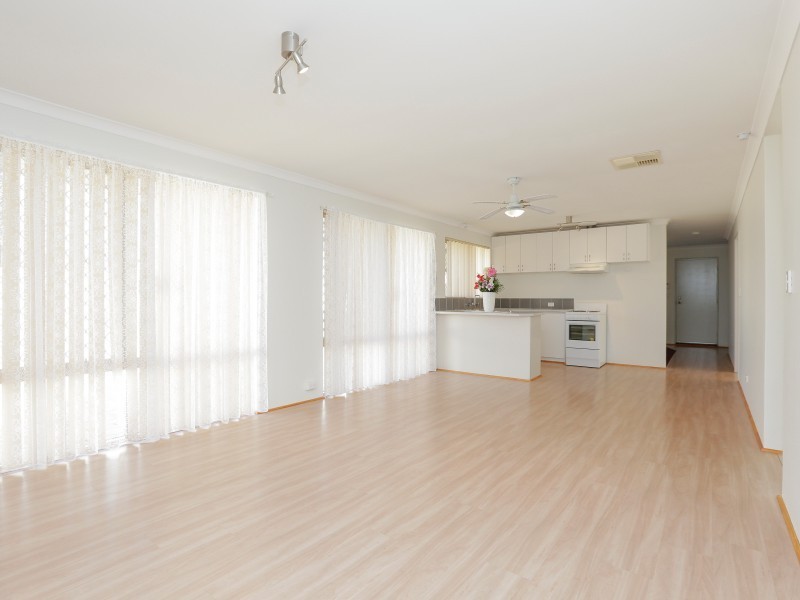 28 Coorain Street, Maddington WA 6109