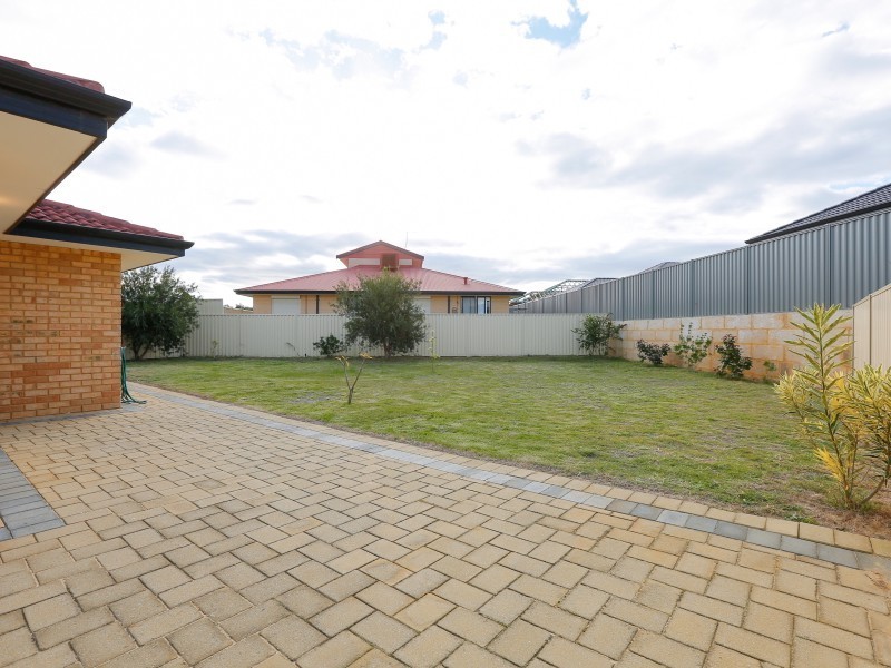 28 Coorain Street, Maddington WA 6109