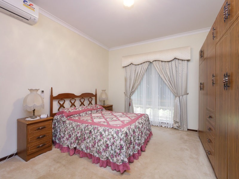 13 Newenden Street, Maddington WA 6109