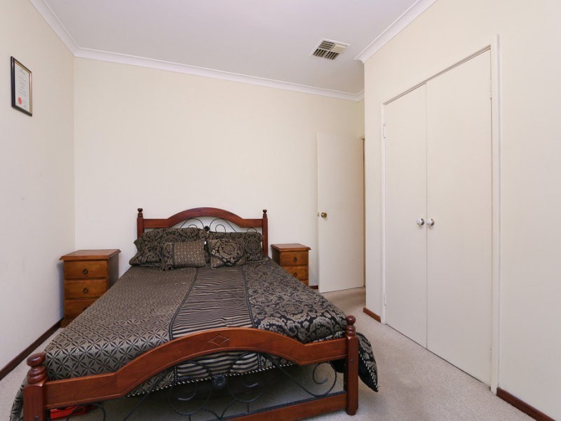 13 Newenden Street, Maddington WA 6109