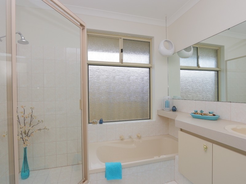 17 Prichard Place, Canning Vale WA 6155