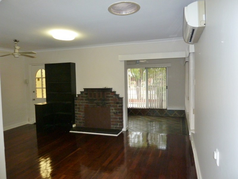 18 Dulwich Street, Beckenham WA 6107