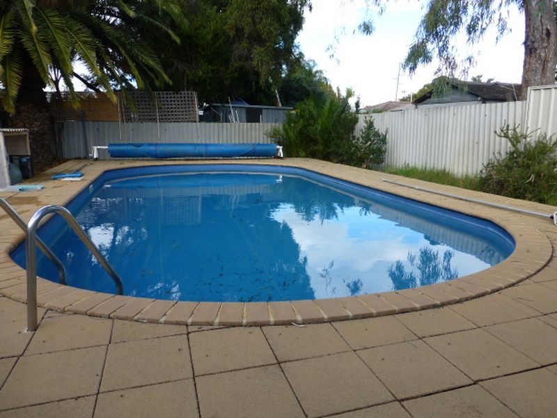 10 Drilby Way, Gosnells WA 6110