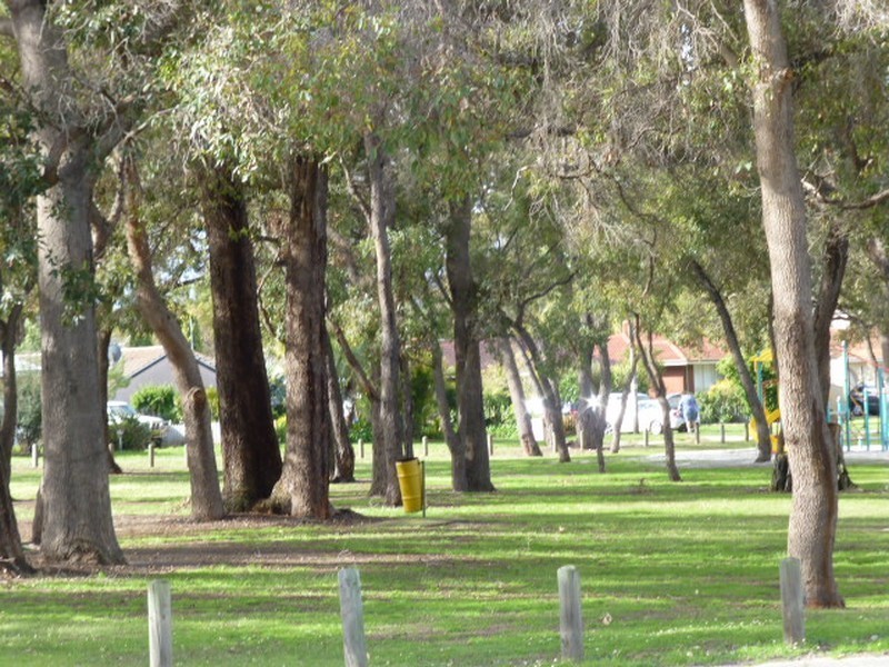 10 Drilby Way, Gosnells WA 6110