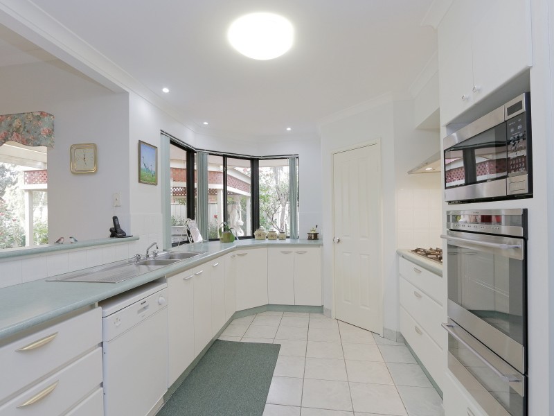 25 Sandringham Promenade, Canning Vale WA 6155