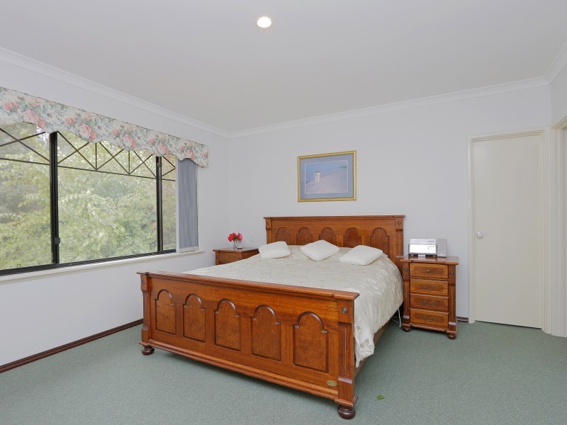 25 Sandringham Promenade, Canning Vale WA 6155