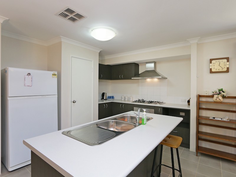 1C Wilcannia Way, Armadale WA 6112