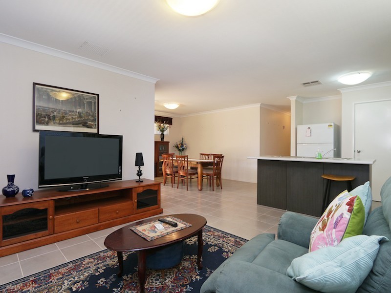 1C Wilcannia Way, Armadale WA 6112