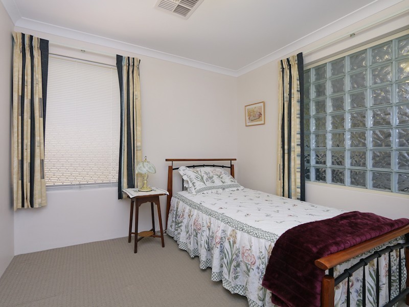 1C Wilcannia Way, Armadale WA 6112