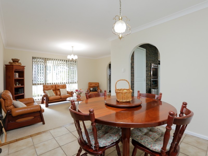 8 Birch Street, Maddington WA 6109