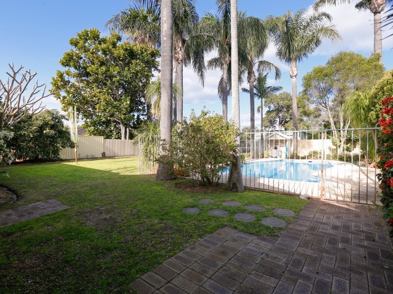 8 Birch Street, Maddington WA 6109