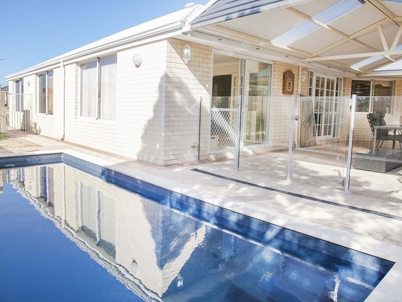 1 Cordata Street, Canning Vale WA 6155