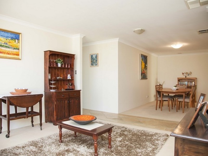 1 Cordata Street, Canning Vale WA 6155