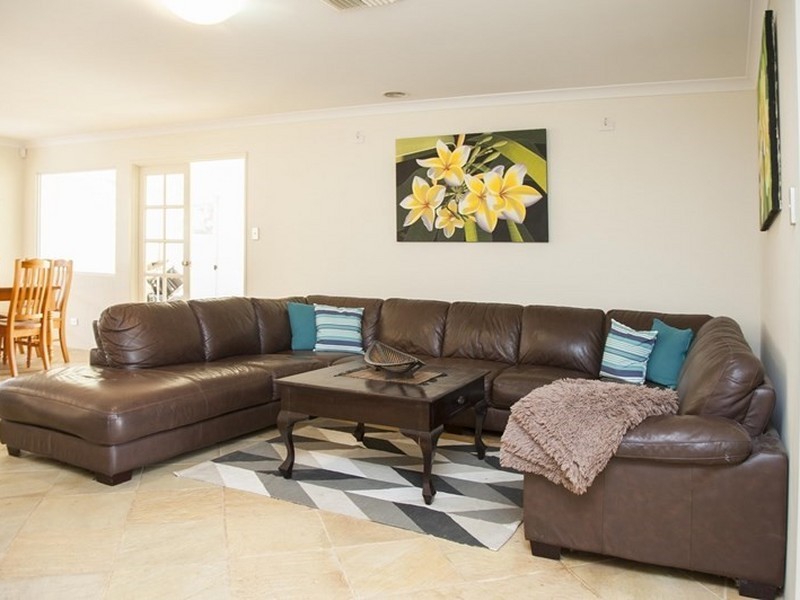 1 Cordata Street, Canning Vale WA 6155