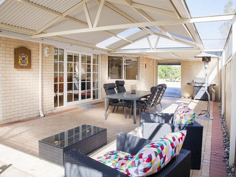 1 Cordata Street, Canning Vale WA 6155