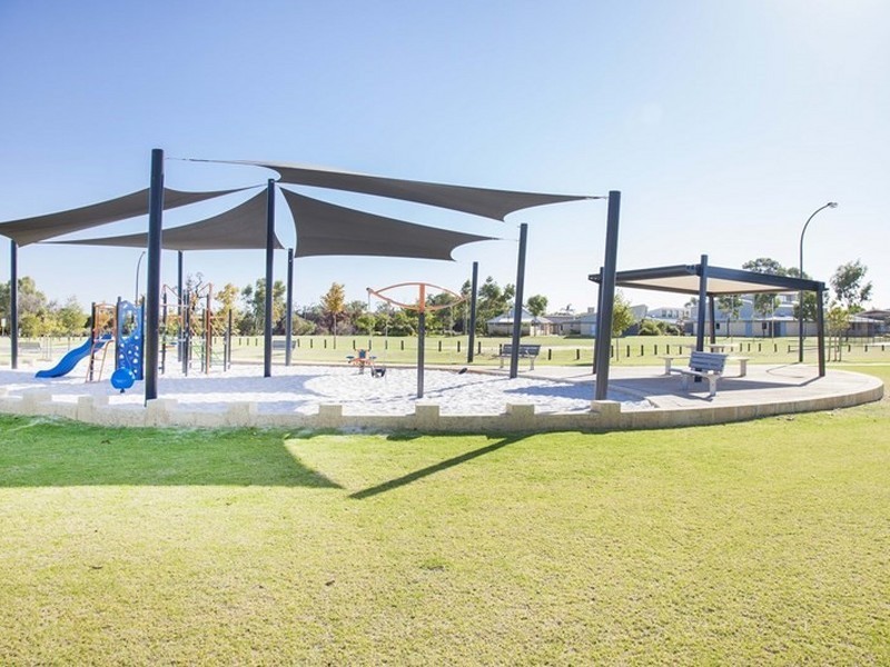 1 Cordata Street, Canning Vale WA 6155