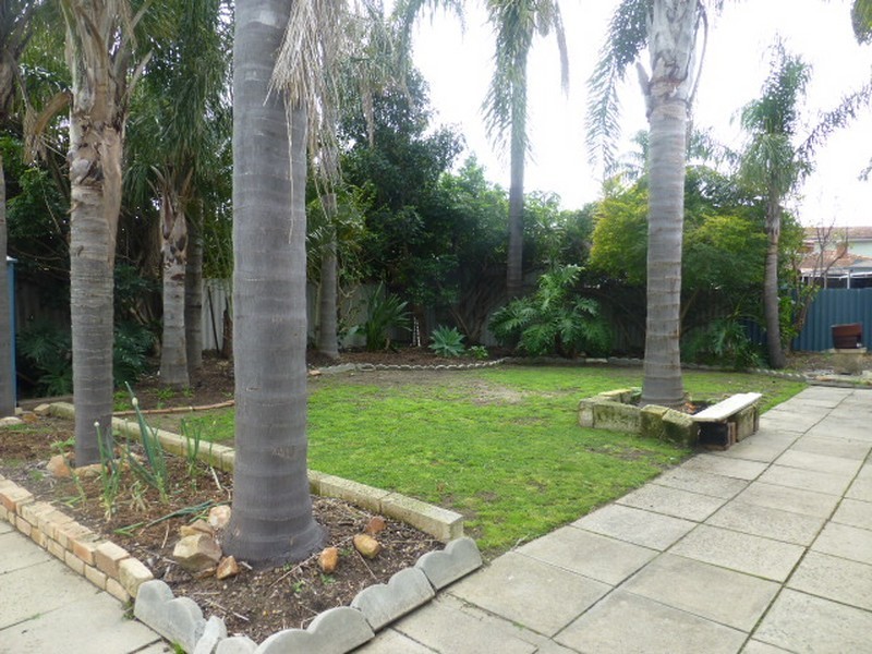 113 Girraween Street, Armadale WA 6112