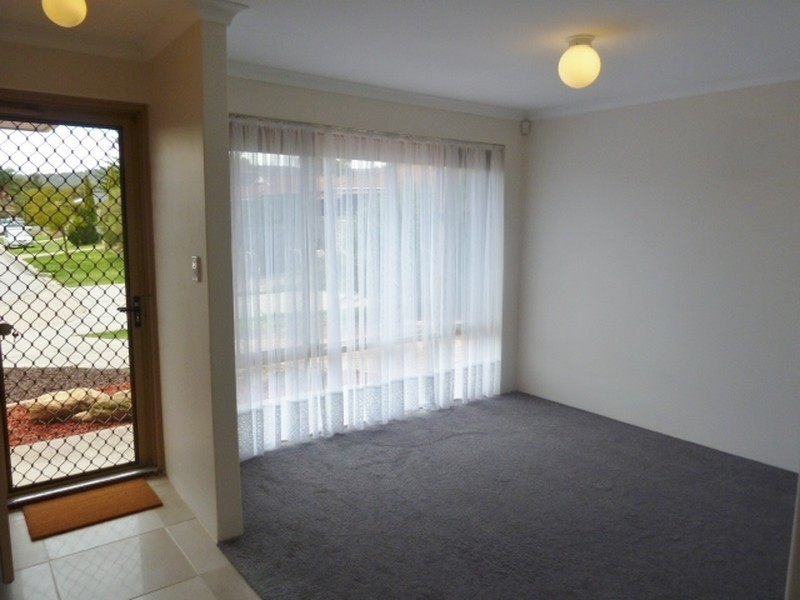 9 Mulline Court, Maddington WA 6109