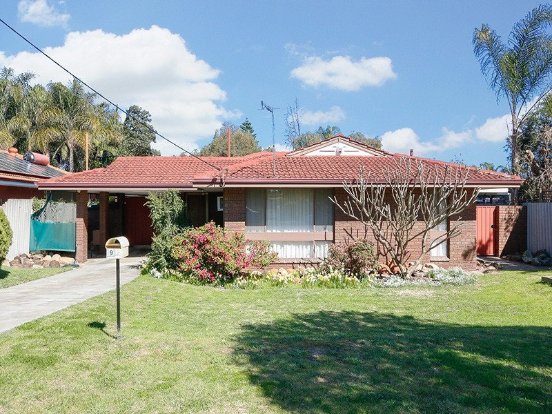 9 Shelburn Road, Thornlie WA 6108