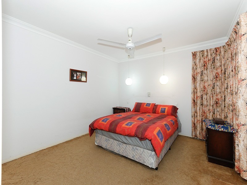 9 Shelburn Road, Thornlie WA 6108