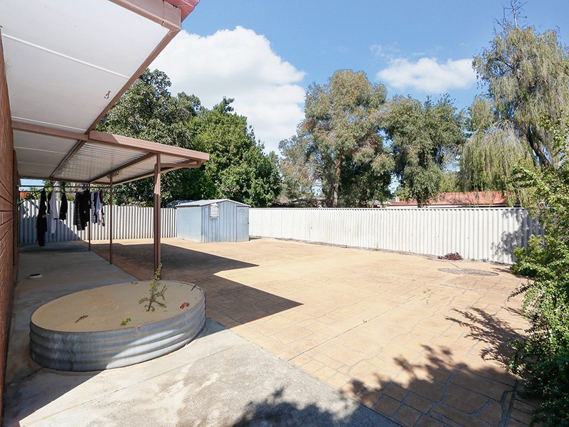 9 Shelburn Road, Thornlie WA 6108