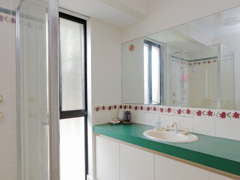 6 Brookside Square, Canning Vale WA 6155