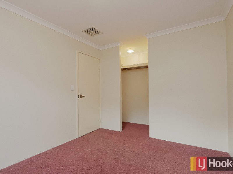 21 Tritonia Rise, Thornlie WA 6108