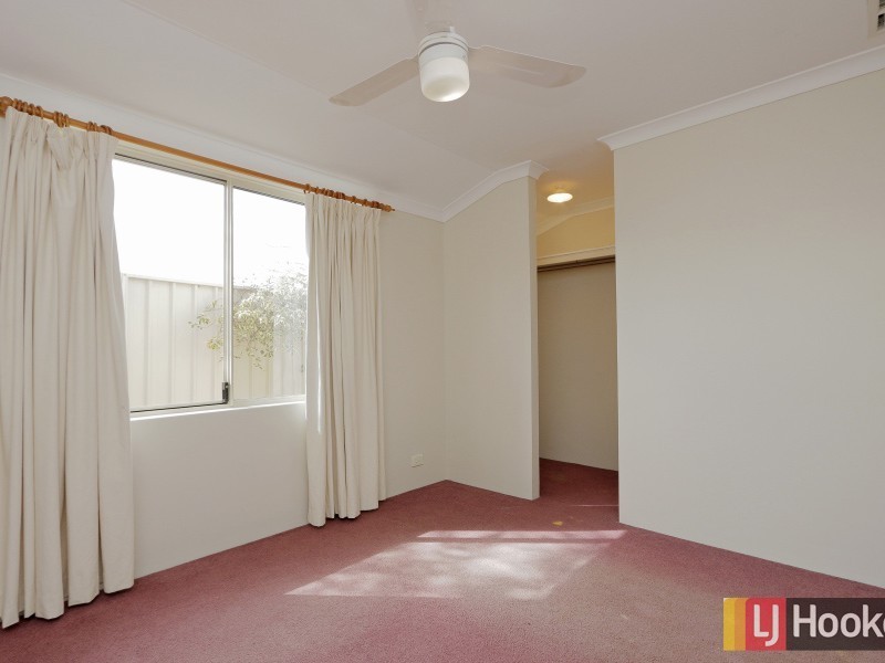 21 Tritonia Rise, Thornlie WA 6108