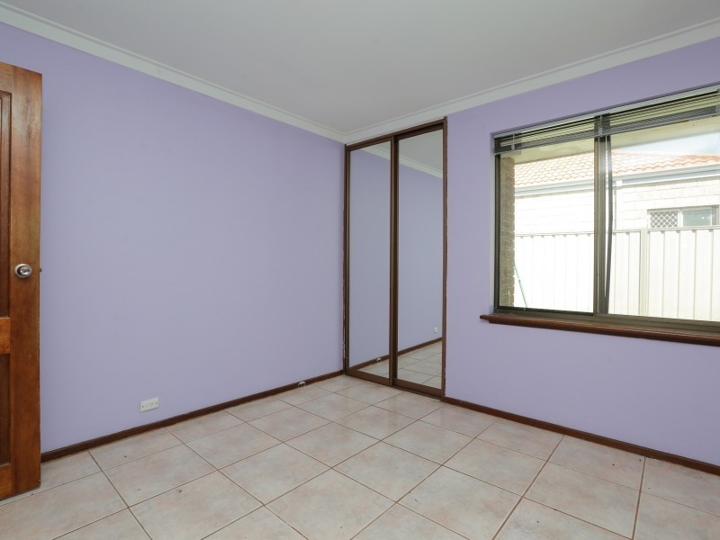 24B Spring Road, Thornlie WA 6108