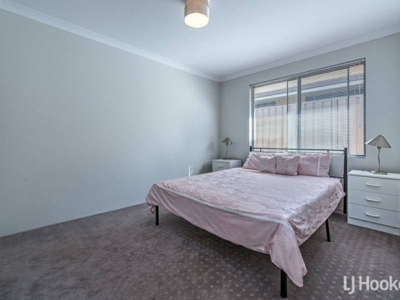 26 Randwick Bend, Harrisdale WA 6112