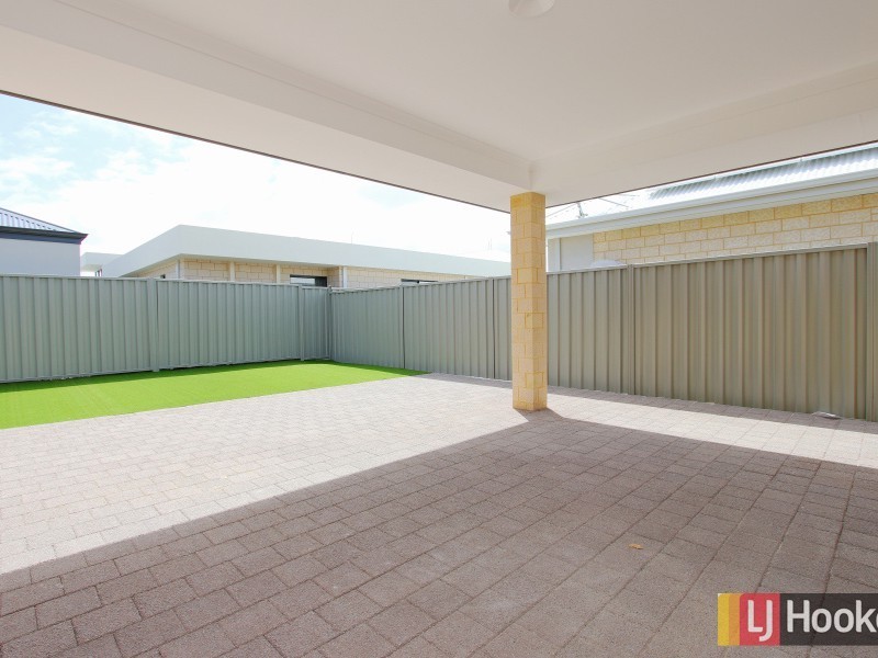 10 Cascade Road, Wandi WA 6167