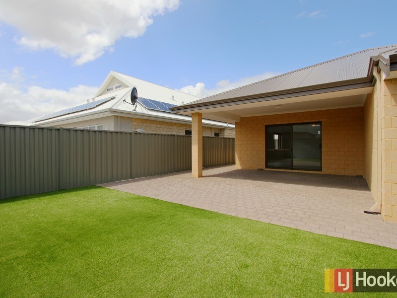 10 Cascade Road, Wandi WA 6167