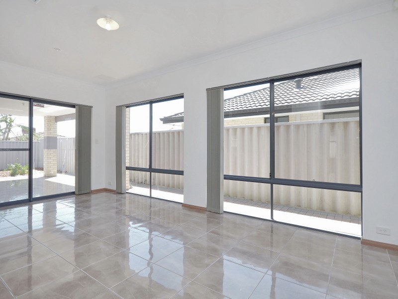 19 Quail Place, Langford WA 6147