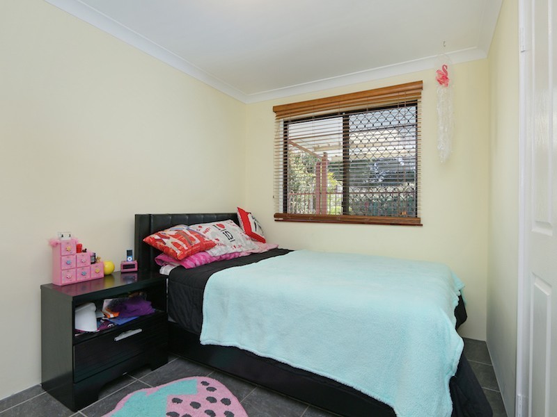 14 Orsett Way, Gosnells WA 6110