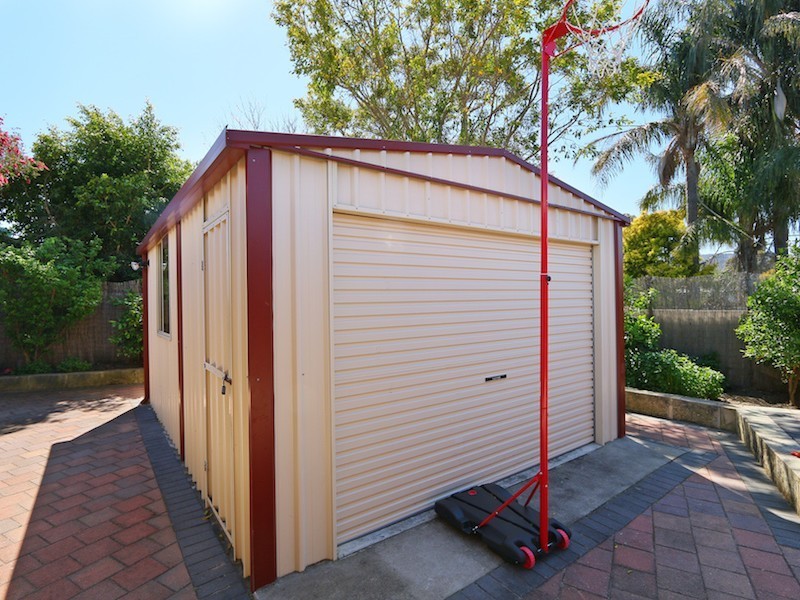 14 Orsett Way, Gosnells WA 6110