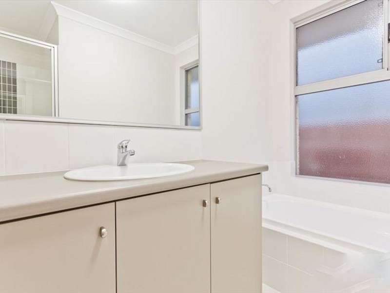 3 Ewens Pass, Wandi WA 6167