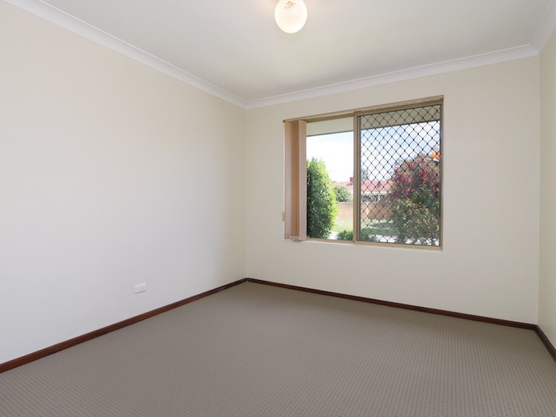 7/1 Heron Place, Maddington WA 6109